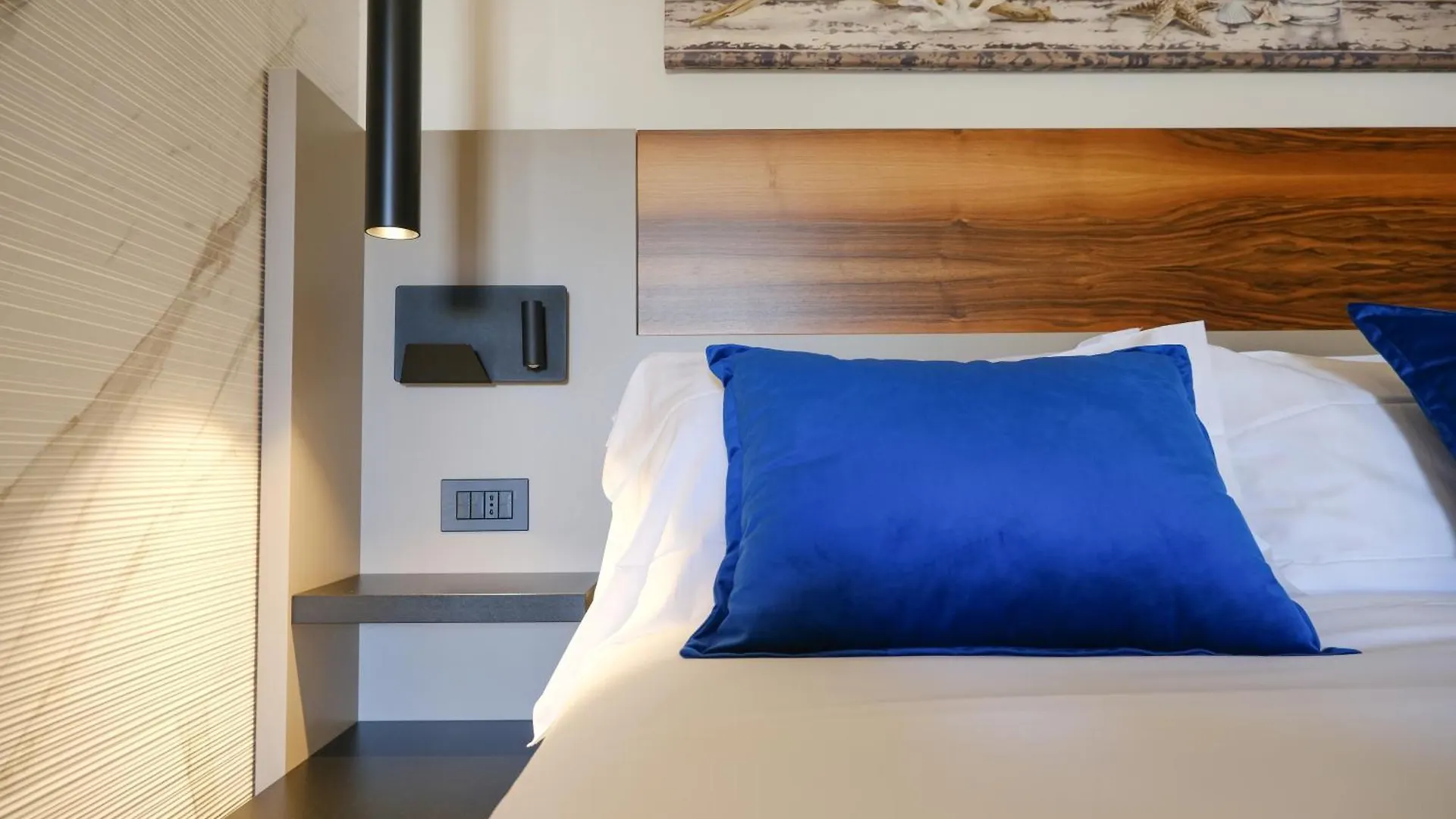 Hotel Dimora Giulia Bari 0*,